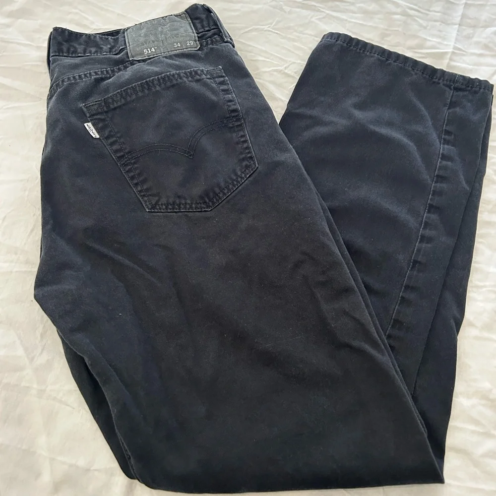 Levi’s 514 Faded Black Denim Jeans size 34x29